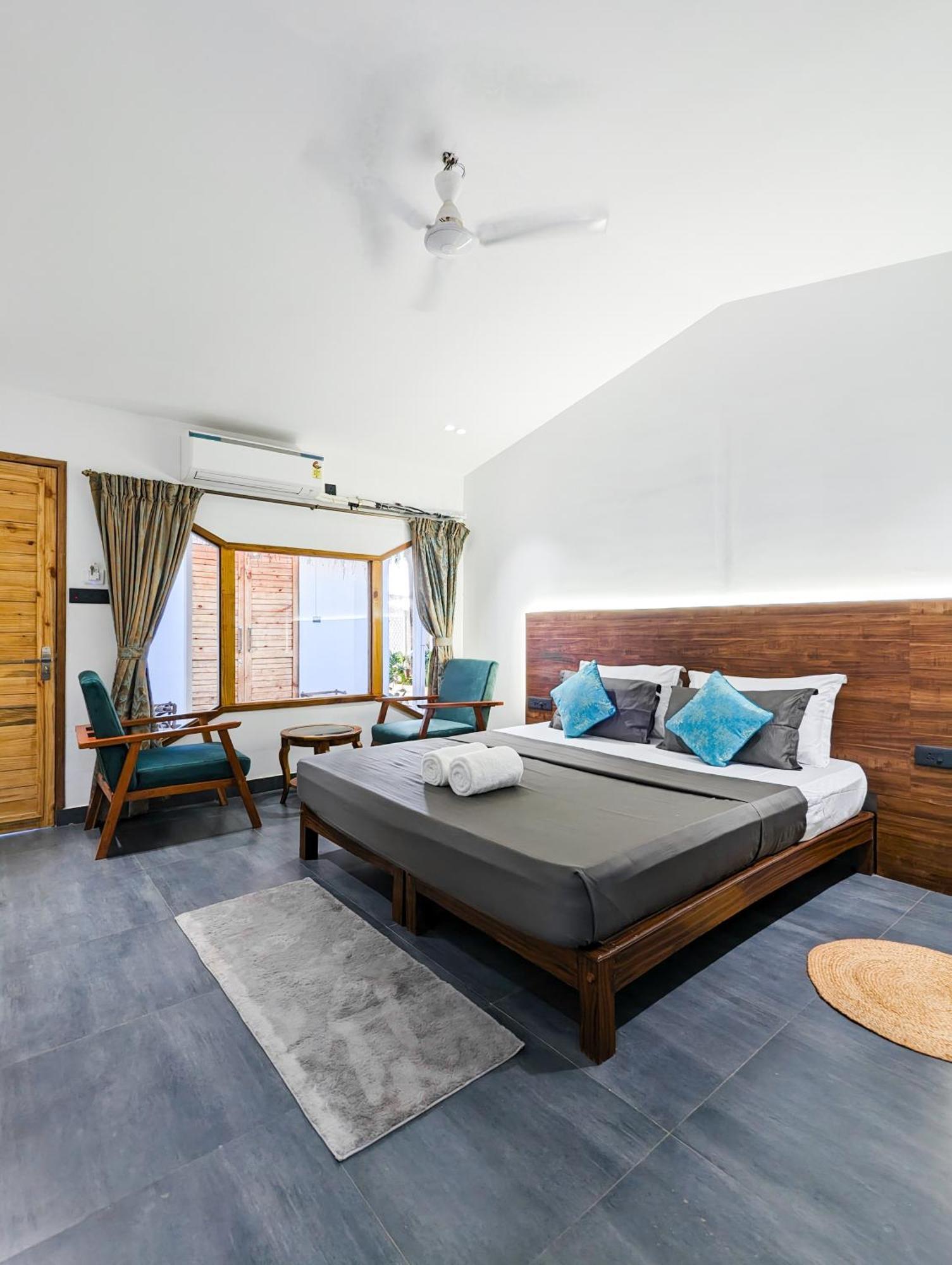 Aqua Beach Stays Ashwem Mandrem Eksteriør billede